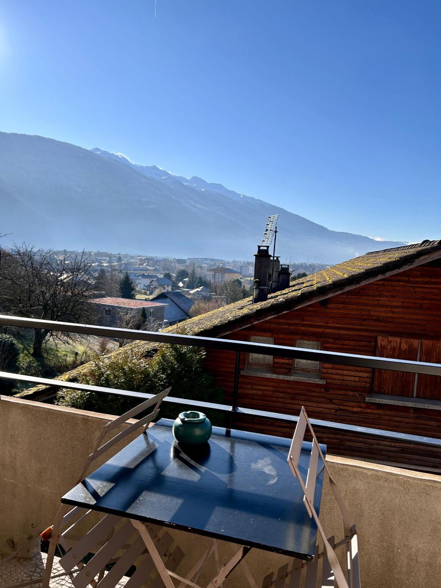 Appartement Au Coeur Des Alpes Albertville Eksteriør billede